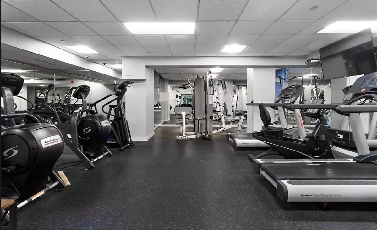 73-1504 Newly Reno Studio Uws Doorman Gym Laundry New York